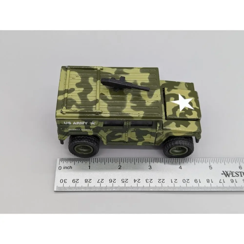 Soma International Vintage Diecast Metal USA Military Lot 1998 Hummer & 2001 SUV